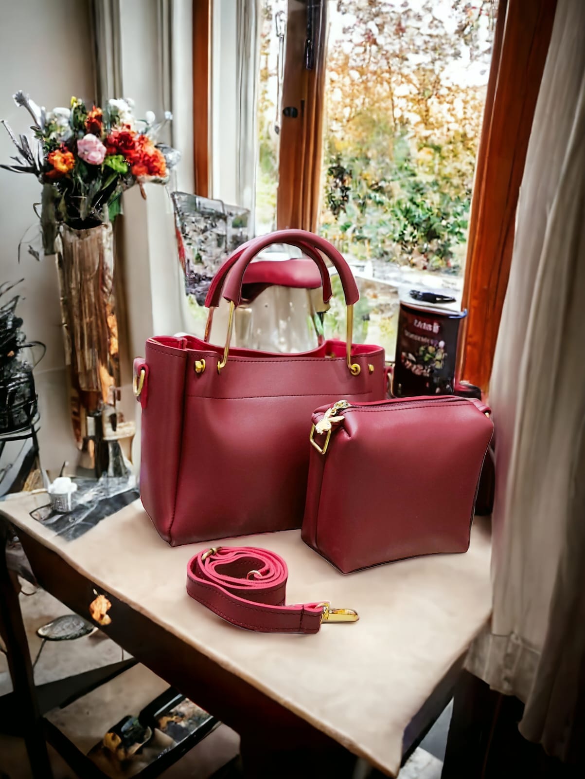 Women's Hand And Shoulder Bag + Small Inner And Crossbody Bag